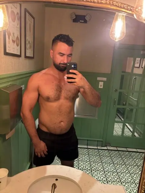 Portrait publié sur son annonce